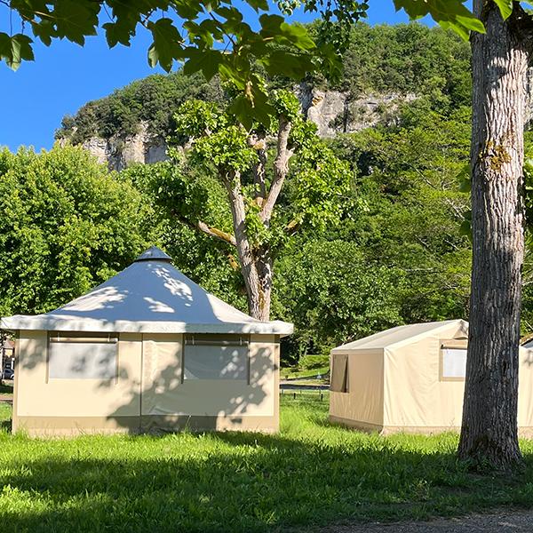 Camping Les Rives de la Dordogne Domme