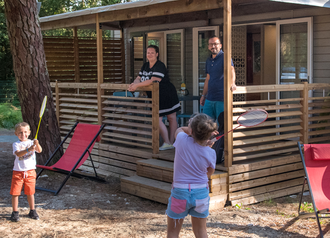 terrasse mobil-home enfants