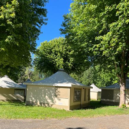 Camping Les Rives de la Dordogne Domme