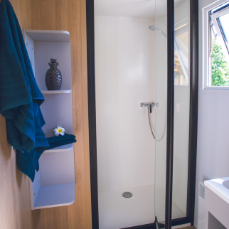 salle de bains mobil-home